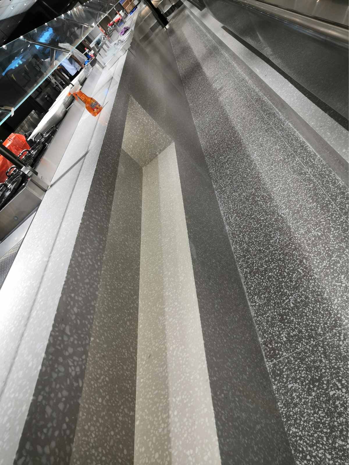 Aoli Stone terrazzo surface used in a dining project