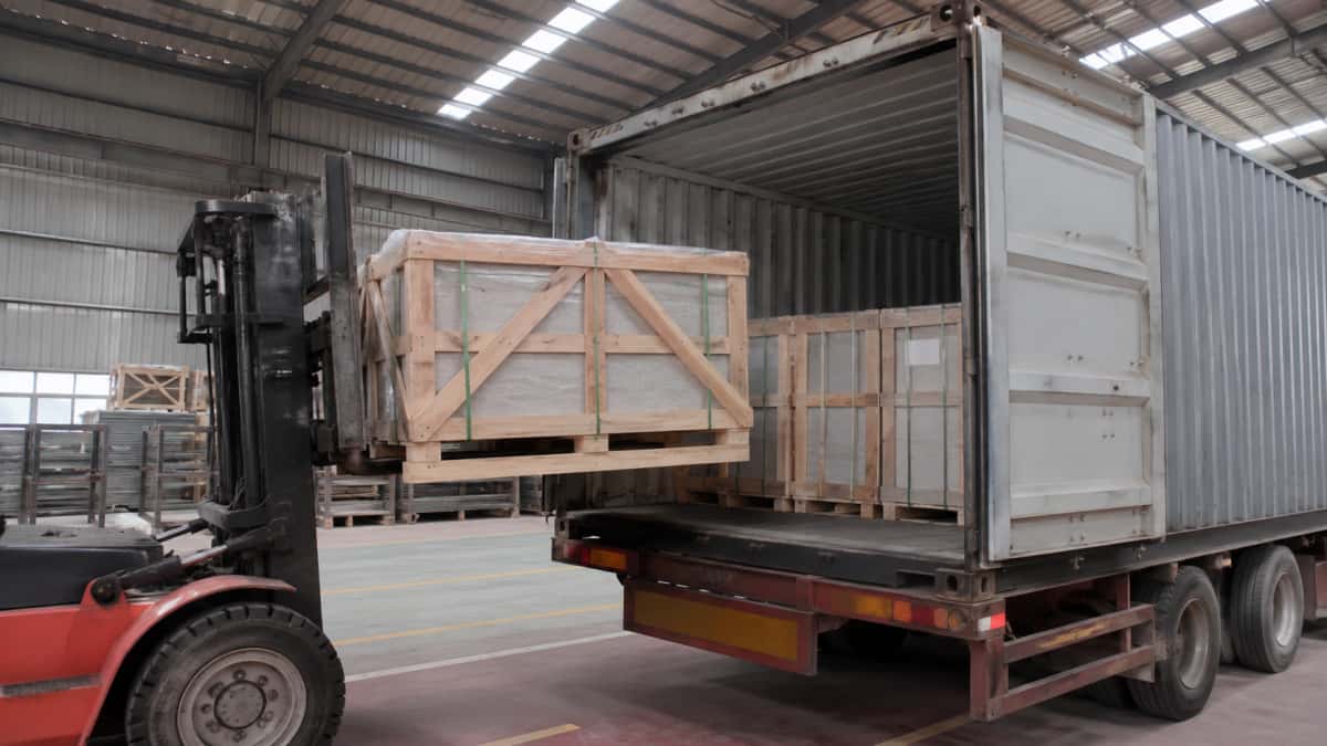 Stone container loading photos for export shipment confirmation